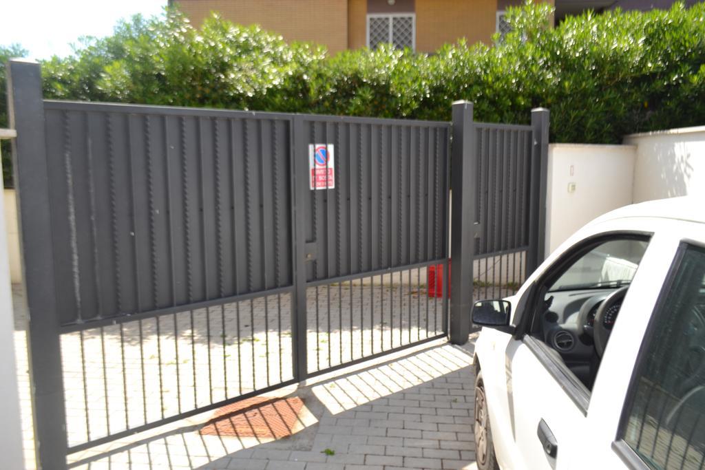Sun Garden L.T. Διαμέρισμα Φιουμιτσίνο Εξωτερικό φωτογραφία